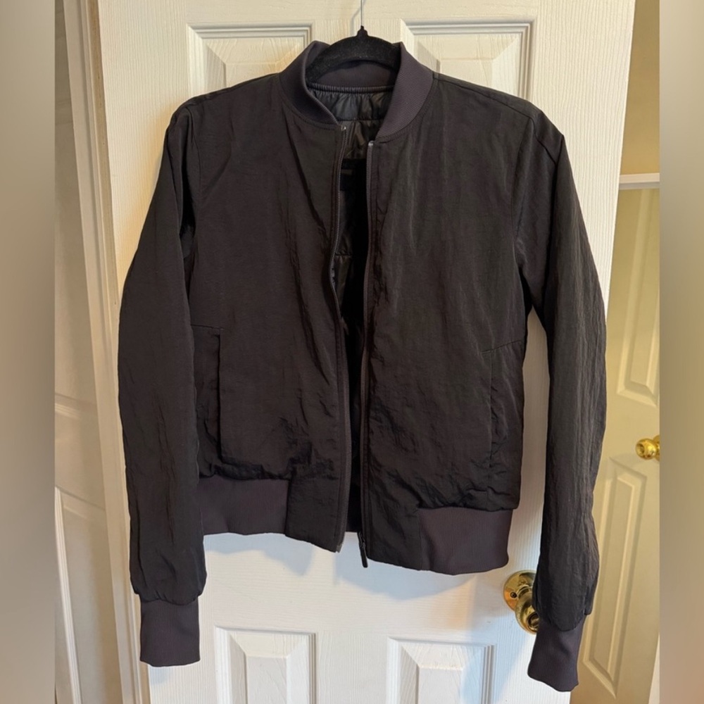 Lululemon Non Stop Reversible Bomber Jacket Size 6